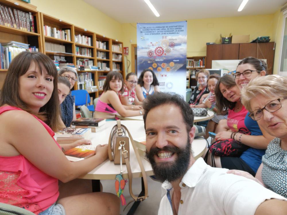 reuni_n_club_lectura_frailes_20190704_4_.jpg